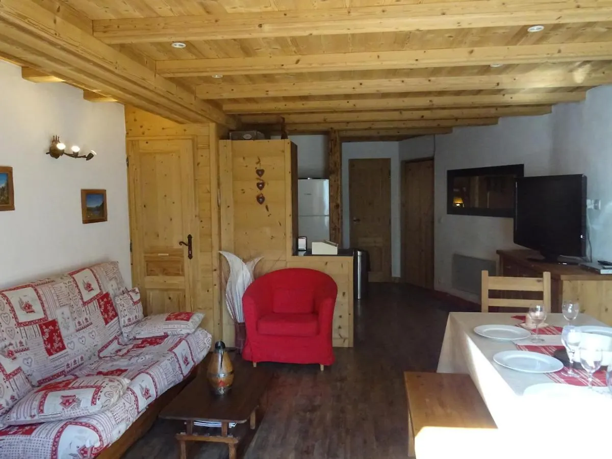 Charmant 3 Pieces Renove Avec Terrasse, 6 Pers., Bourg Saint Maurice - Fr-1-411-606